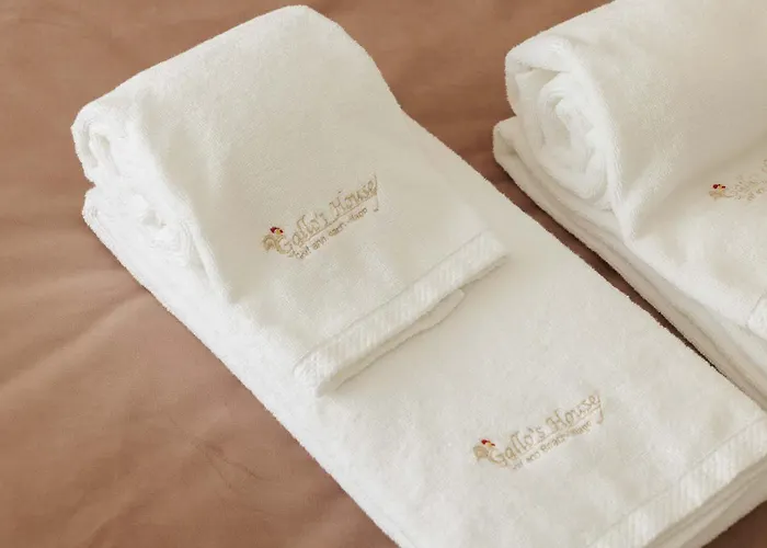 Gallo's House Golf And Village